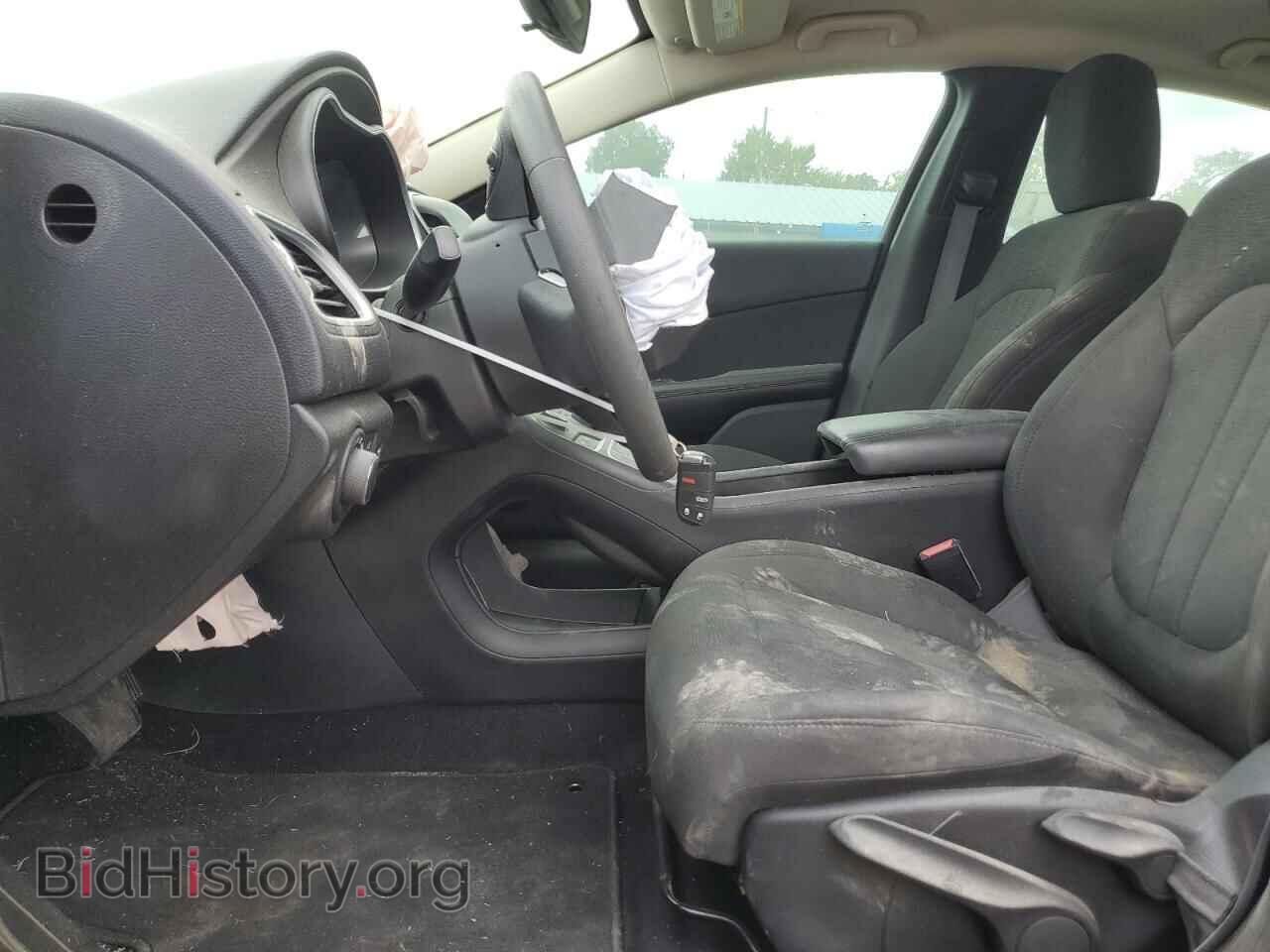 2016 CHRYSLER 200 - VIN: 1C3CCCAB1GN133079 - Фото 7