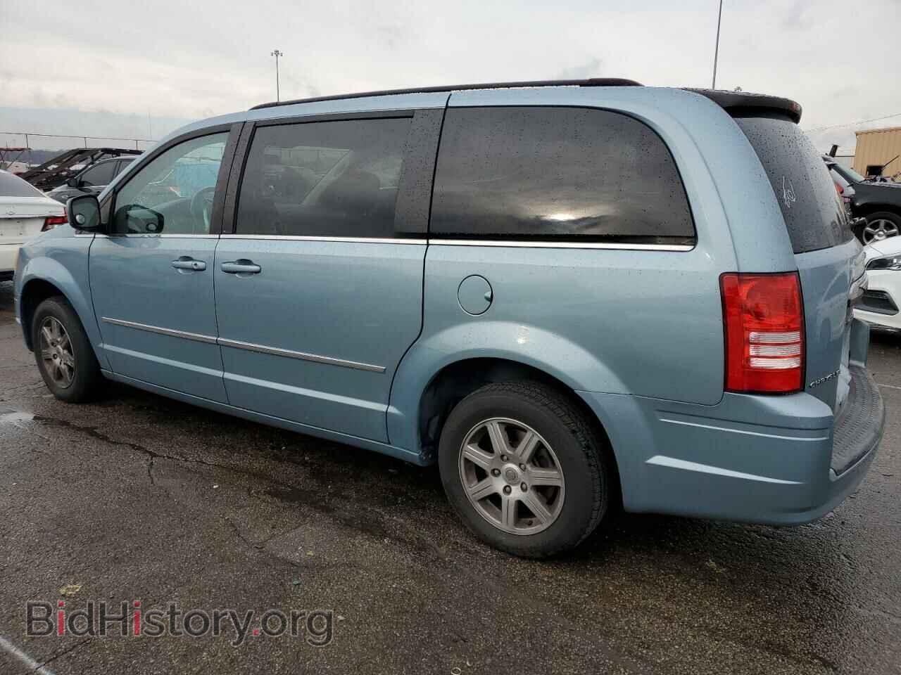 2010 CHRYSLER MINIVAN - VIN: 2A4RR8D10AR321049 - Photo 2