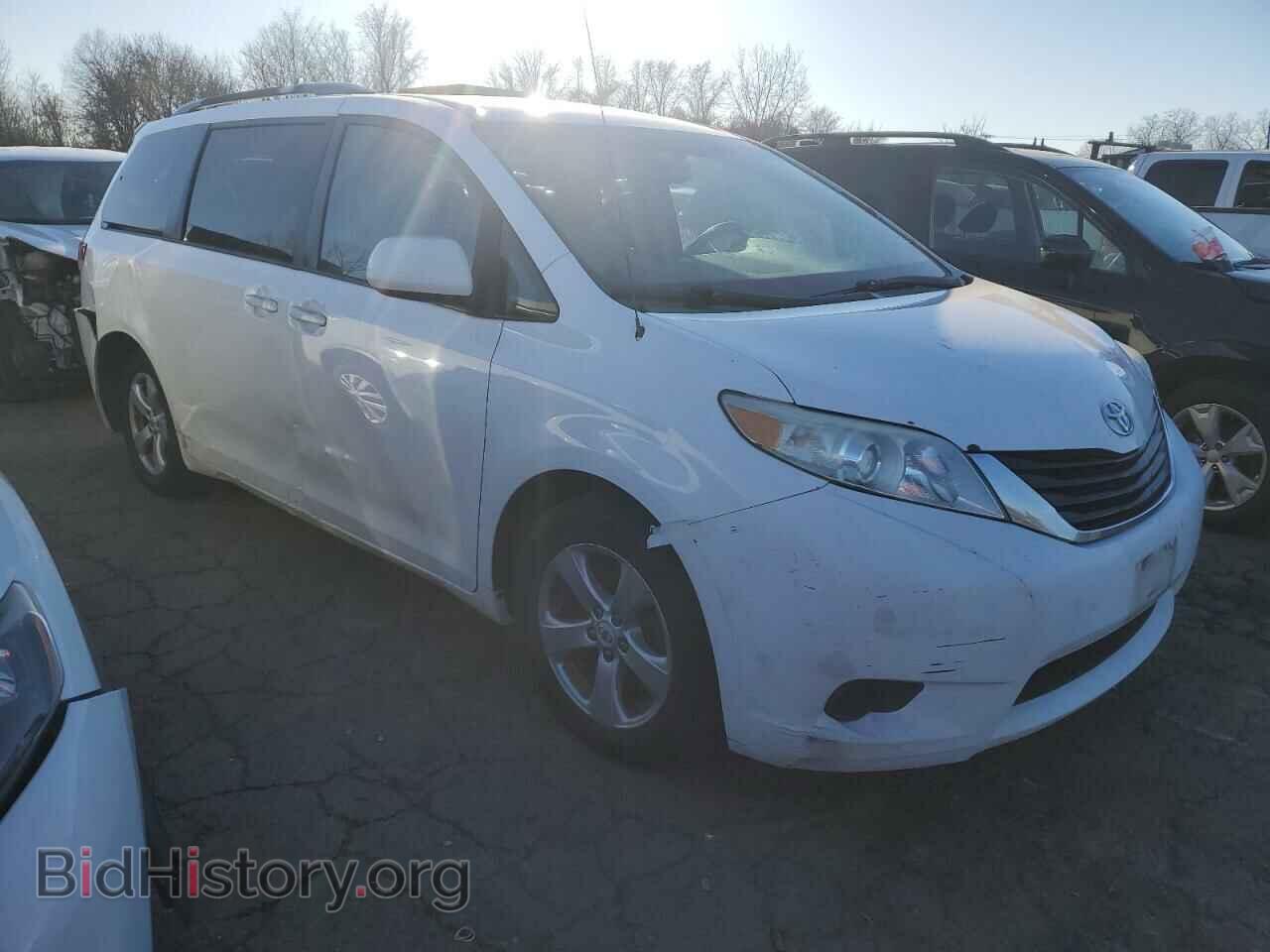2012 TOYOTA All Models - VIN: 5TDKK3DC6CS204358 - Фото 4