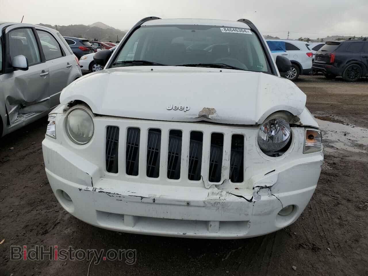 2009 JEEP COMPASS - VIN: 1J4FT47B09D110532 - Фото 5