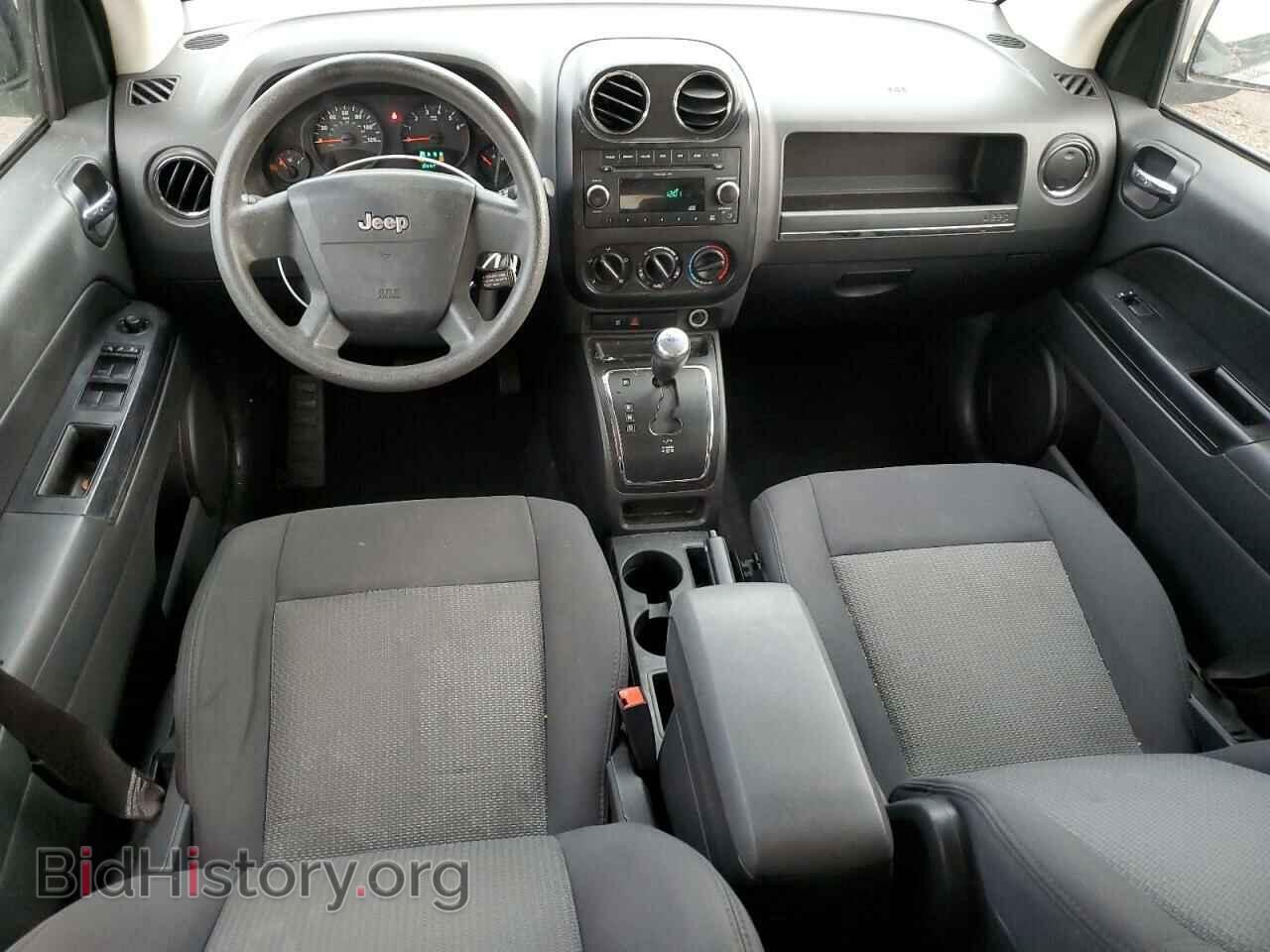 2009 JEEP COMPASS - VIN: 1J4FT47B09D110532 - Фото 8