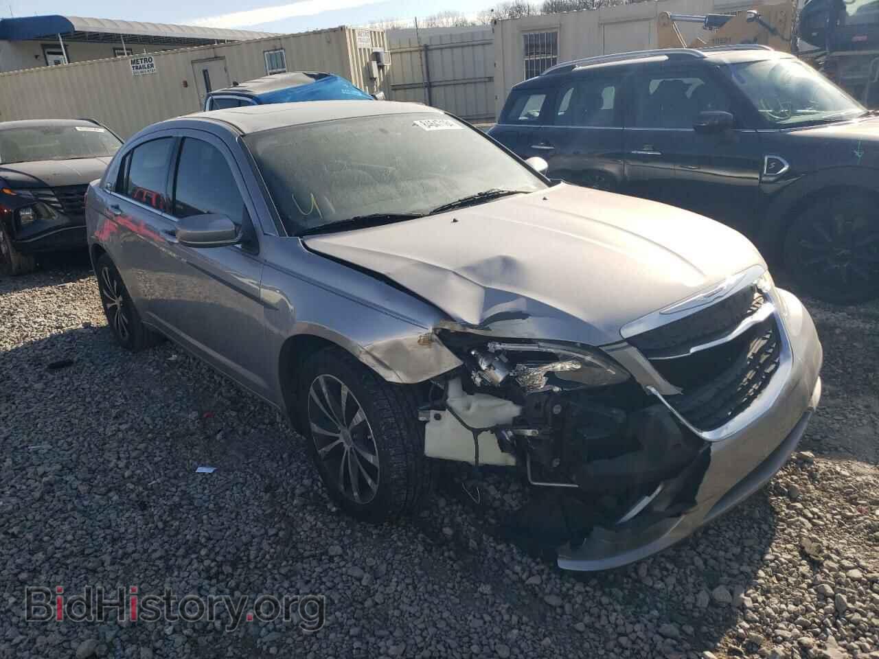 2013 CHRYSLER 200 - VIN: 1C3CCBBBXDN600472 - Фото 4