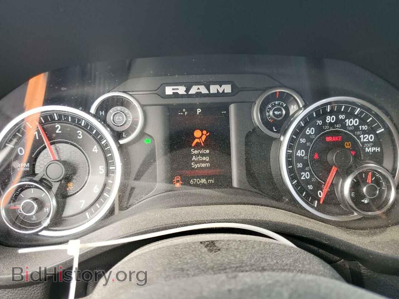 2020 RAM 1500 - VIN: 1C6RREFG1LN333692 - Фото 9