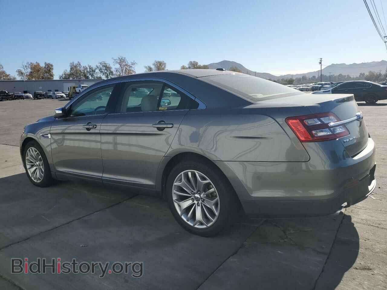 2013 FORD TAURUS - VIN: 1FAHP2F83DG217214 - Фото 2