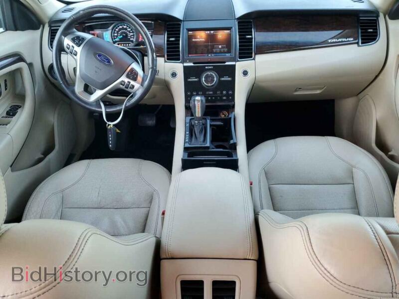 2013 Ford TAURUS (VIN 1FAHP2F83DG217214) — photo 8 of 12