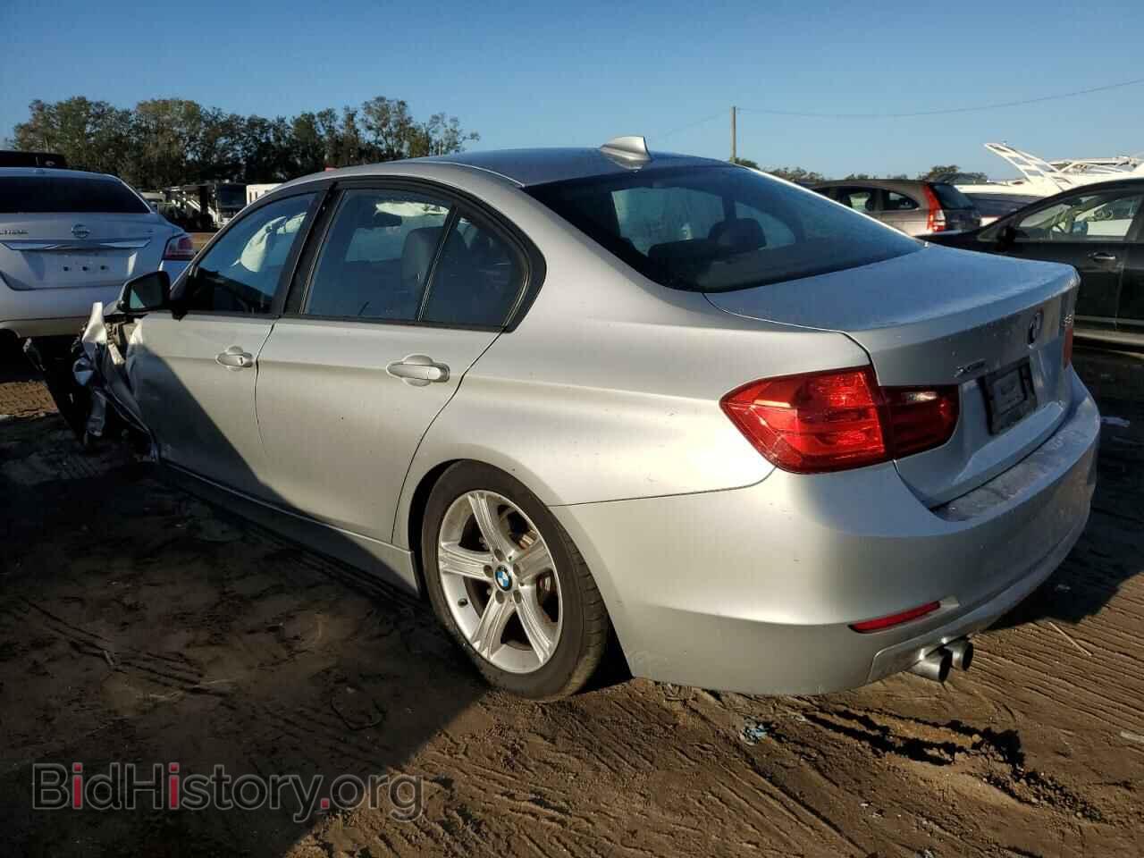 2013 BMW 3 SERIES - VIN: WBA3B5C59DF598116 - Фото 2