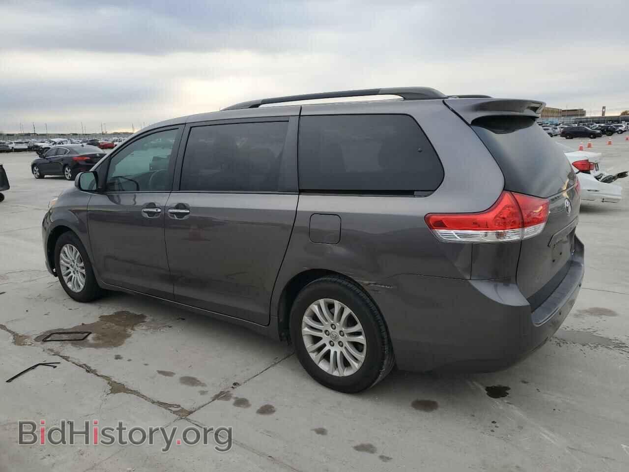 2013 TOYOTA All Models - VIN: 5TDYK3DC8DS397771 - Photo 2