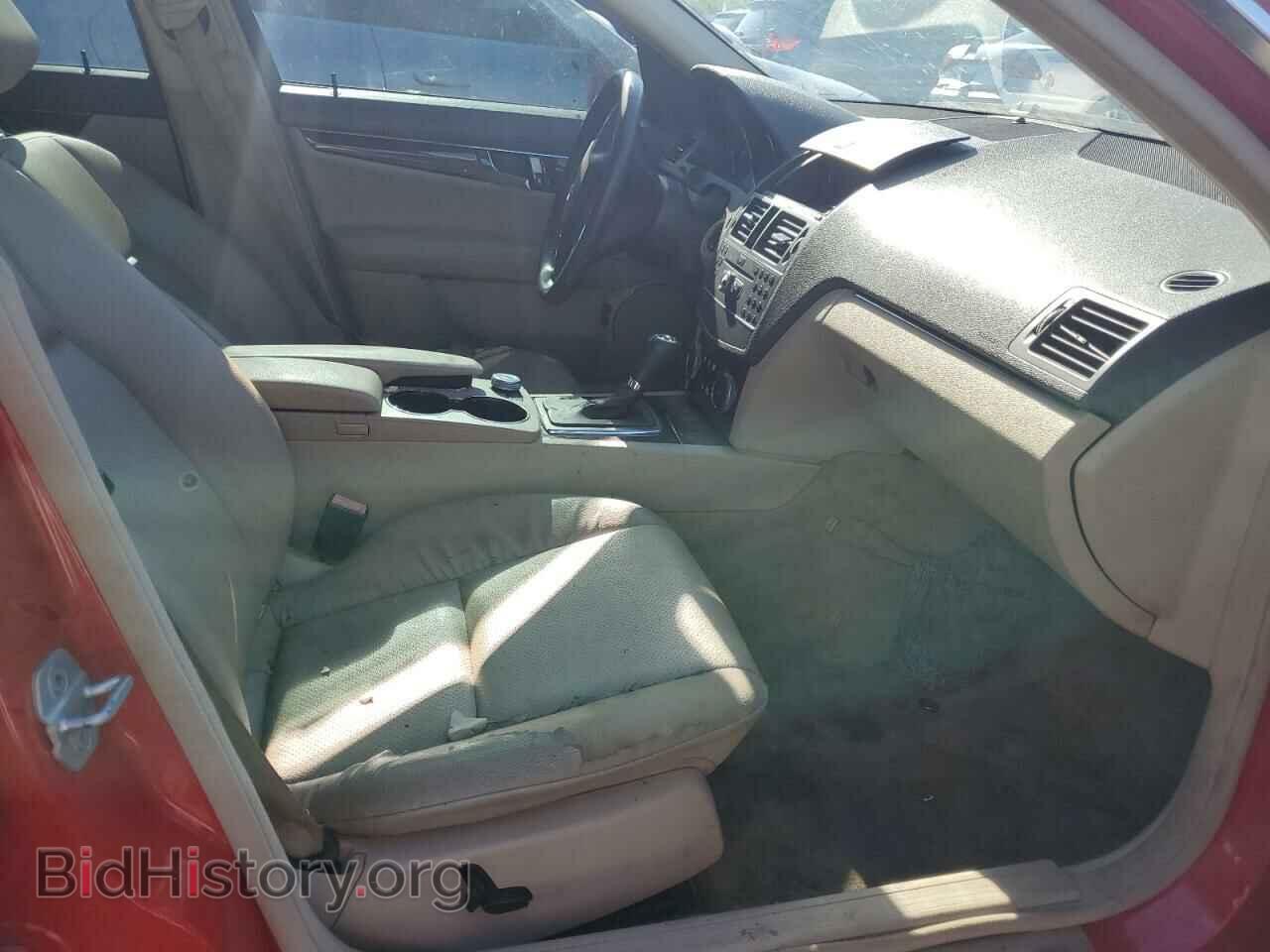 2011 MERCEDES-BENZ C-CLASS - VIN: WDDGF5EB2BF634744 - Фото 5