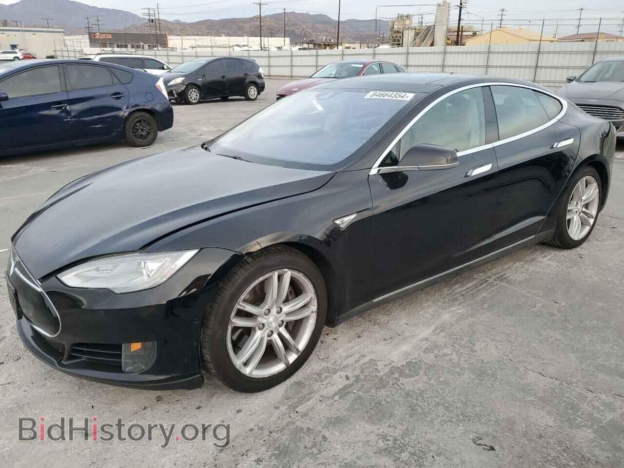 Фотография 5YJSA1H29FF083472 - TESLA MODEL S 2015
