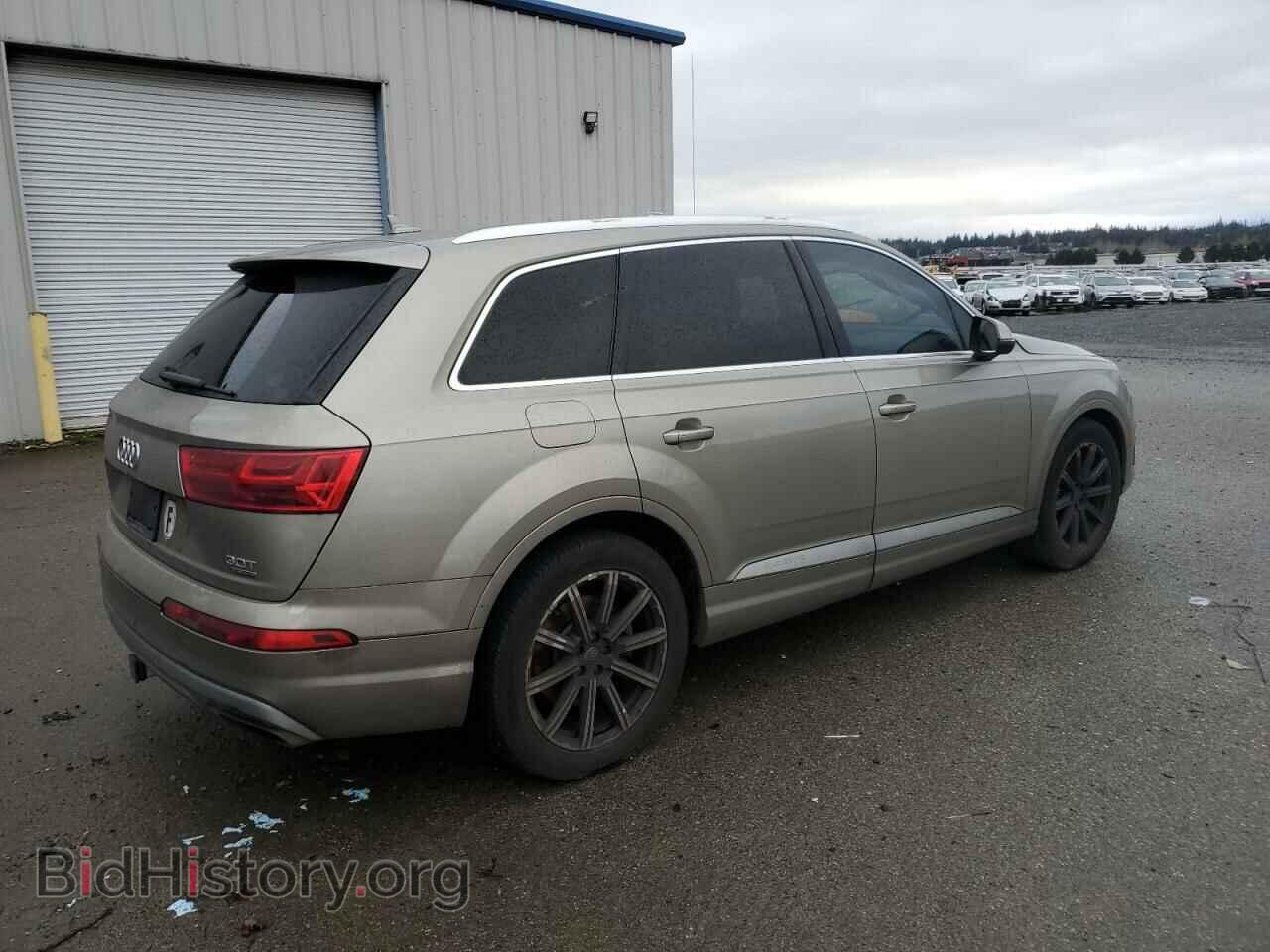 2017 AUDI Q7 - VIN: WA1VAAF72HD013277 - Фото 3