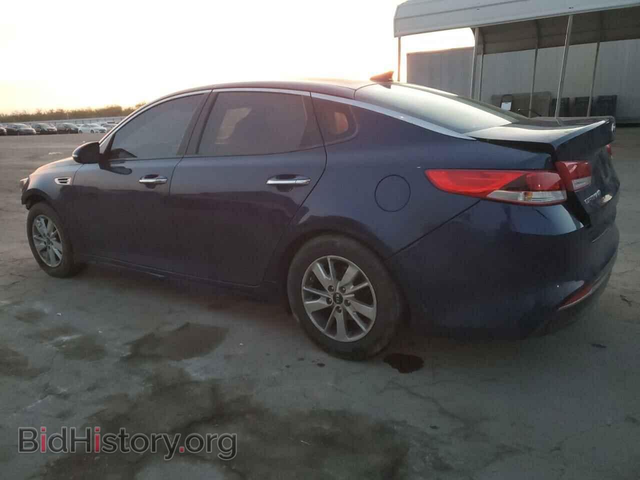 2018 KIA OPTIMA - VIN: 5XXGT4L31JG207631 - Фото 2