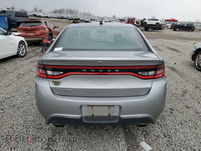 2015 Dodge DART (VIN 1C3CDFBB1FD422335) — photo 6 of 12