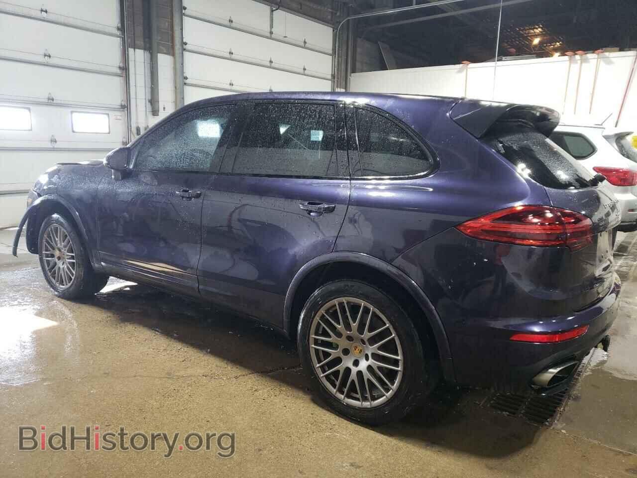 2017 PORSCHE CAYENNE - VIN: WP1AA2A24HKA83184 - Фото 2