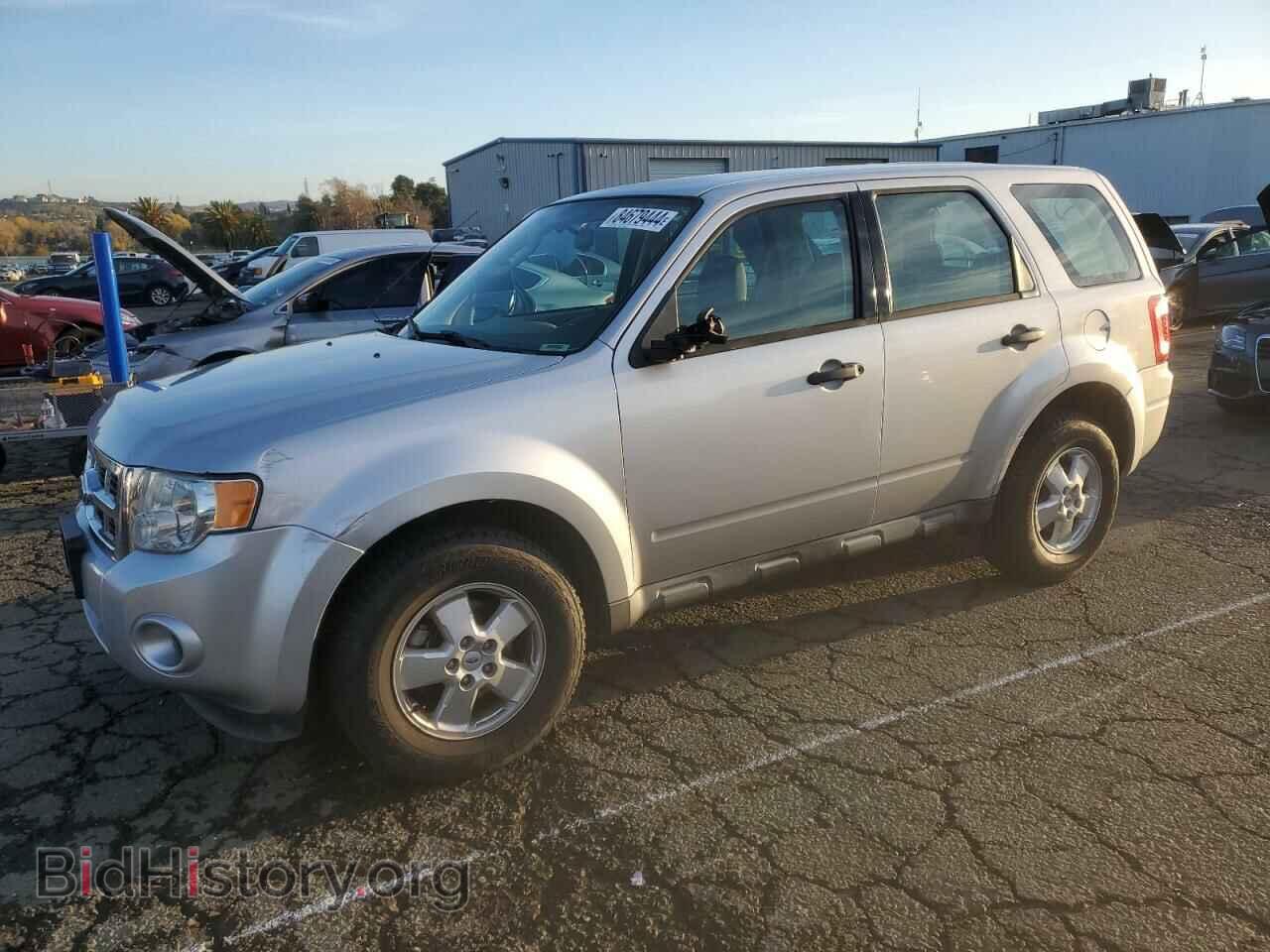 Фотография 1FMCU0C73BKC41614 - FORD ESCAPE 2011