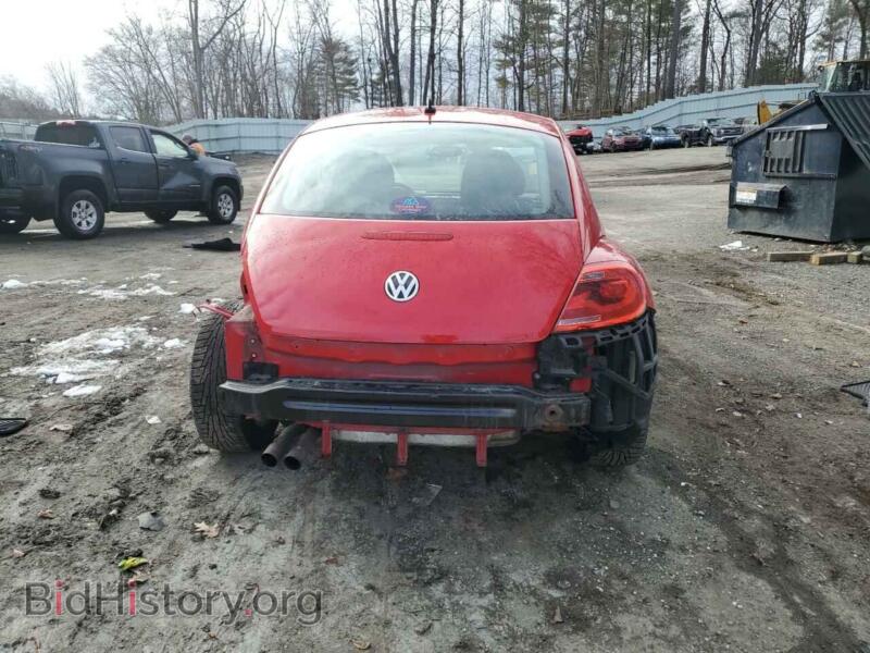 2012 Volkswagen BEETLE (VIN 3VWFP7AT9CM646403) — photo 6 of 13