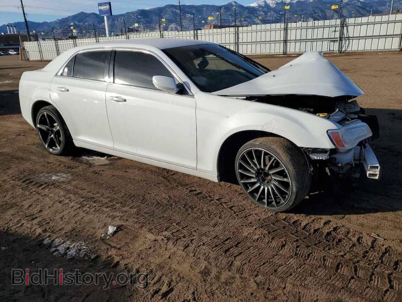2014 CHRYSLER 300 - VIN: 2C3CCAAG5EH272816 - Фото 4