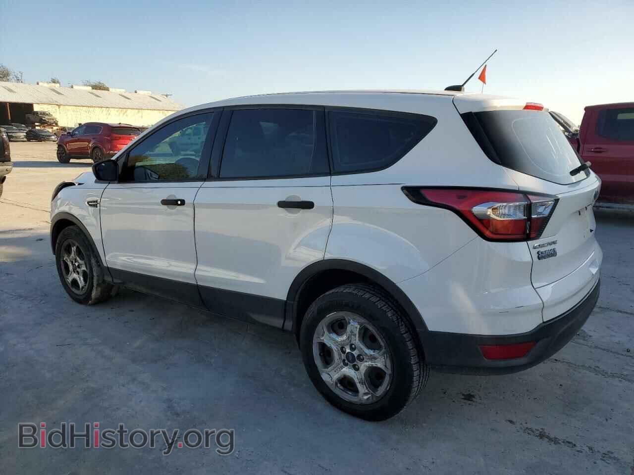 2018 FORD ESCAPE - VIN: 1FMCU0F73JUB54875 - Фото 2