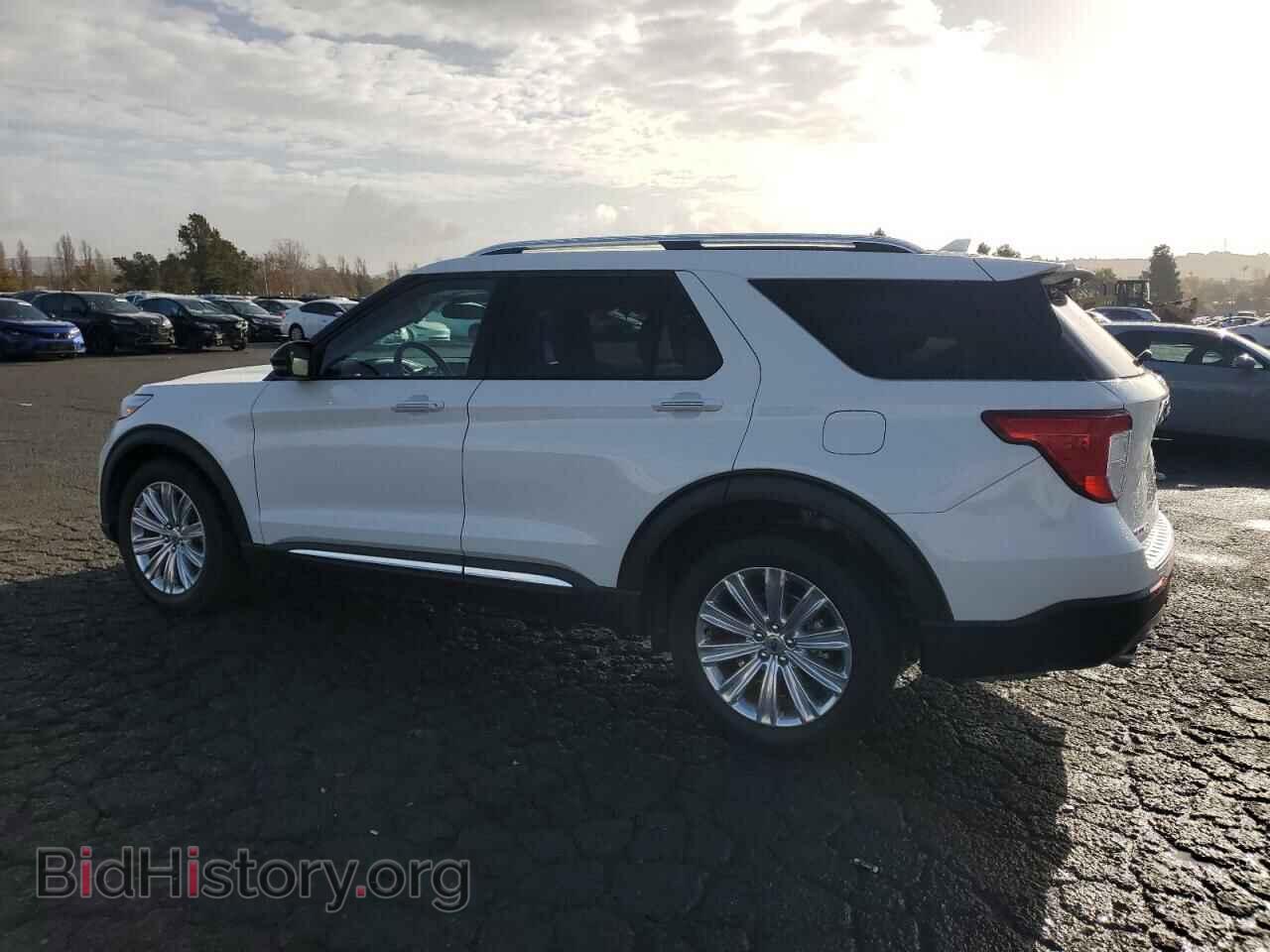 2021 FORD EXPLORER - VIN: 1FMSK8FH7MGB33281 - Фото 2