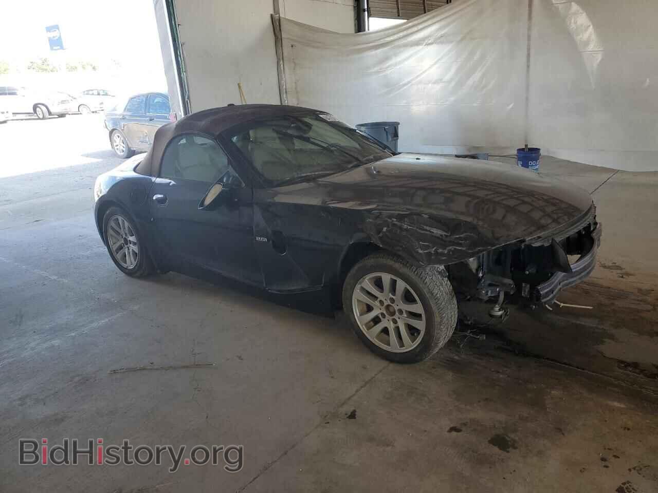 2005 BMW Z4 - VIN: 4USBT33585LS54256 - Фото 4