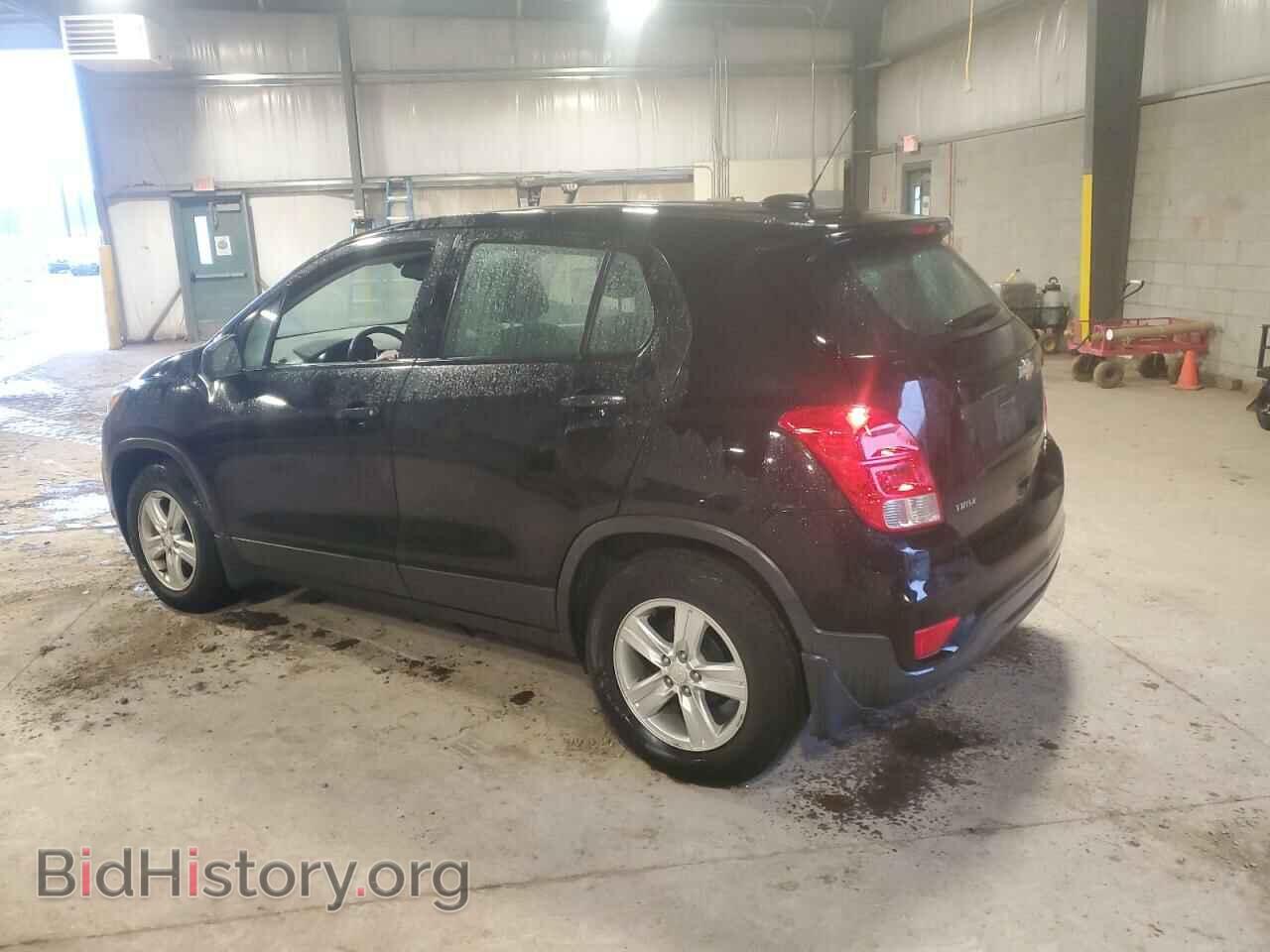 2019 CHEVROLET TRAX - VIN: 3GNCJKSB3KL383627 - Photo 2