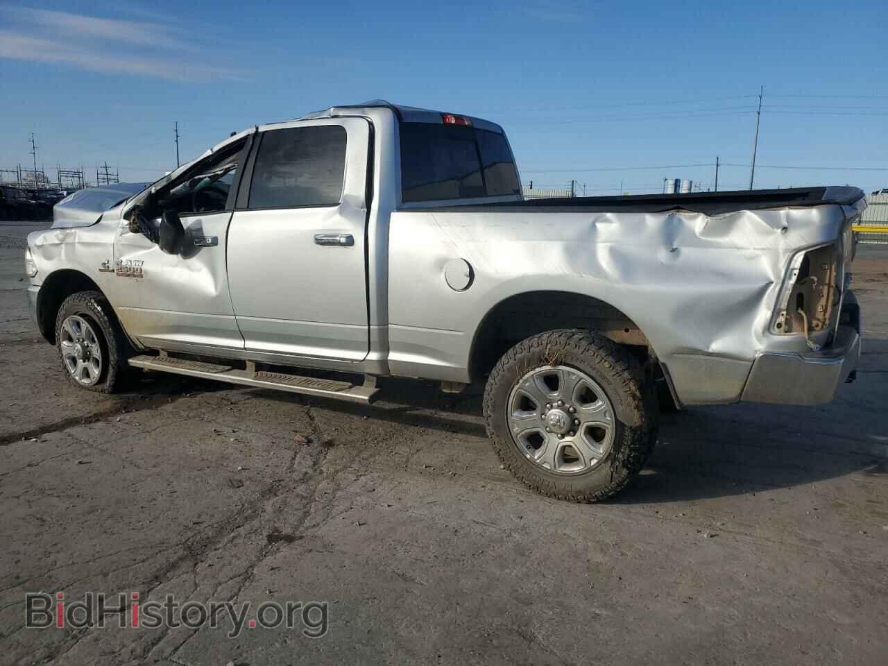 2018 RAM All Models - VIN: 3C6UR5DL8JG359545 - Фото 2