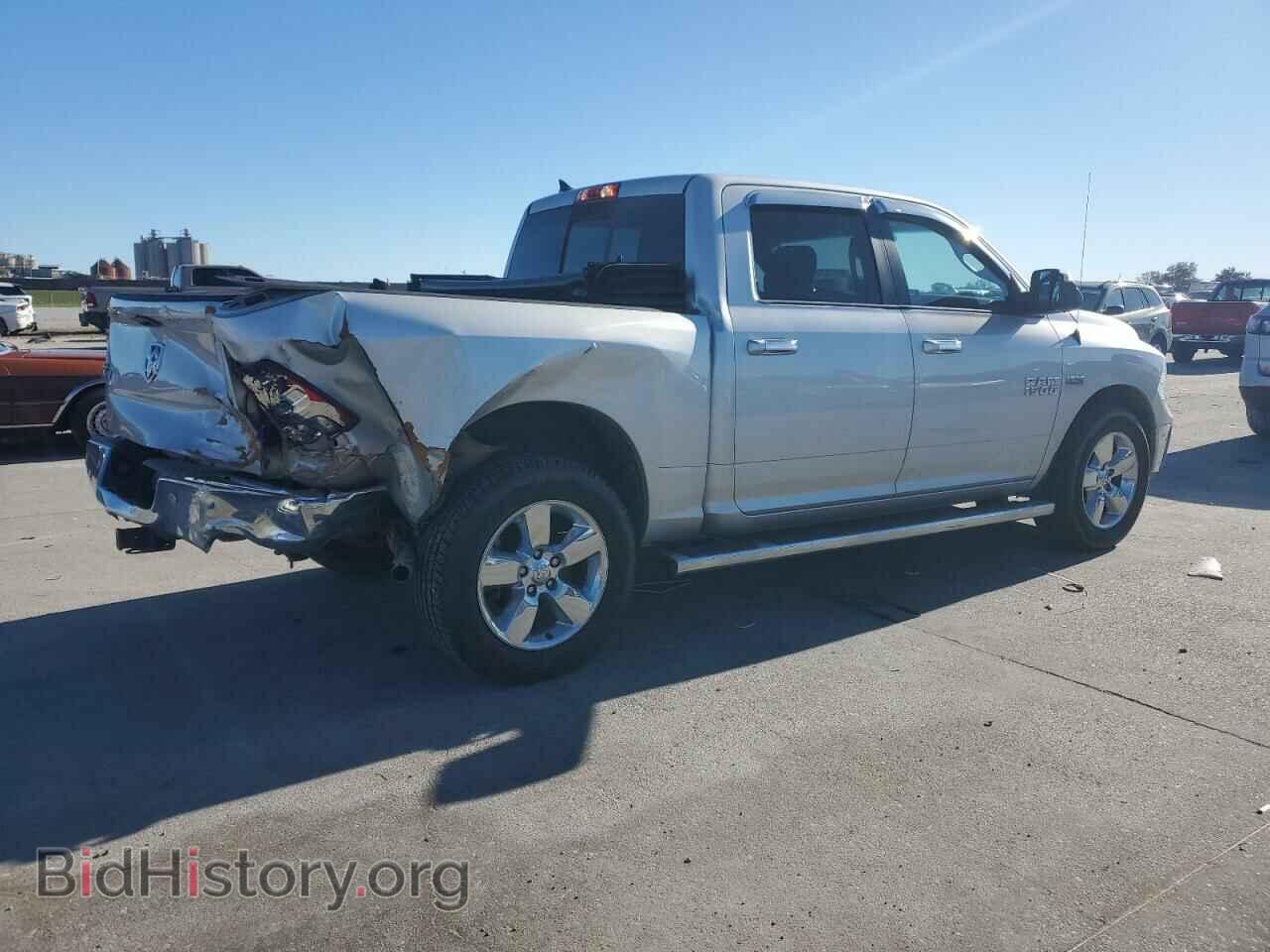 2016 RAM 1500 - VIN: 1C6RR6LT1GS194842 - Фото 3