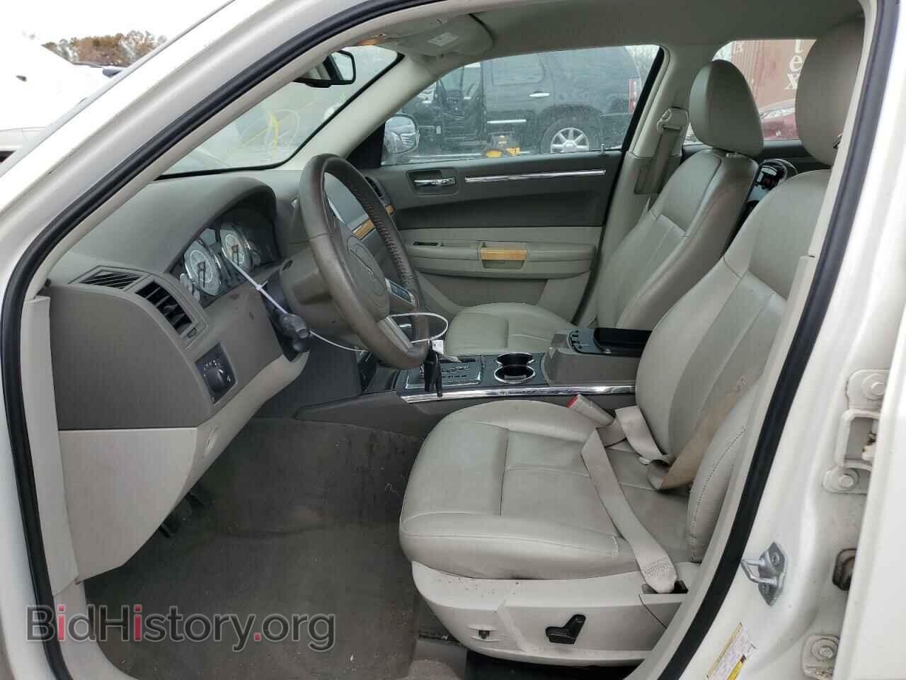 2008 CHRYSLER 300 - VIN: 2C3KA33G98H284370 - Фото 7