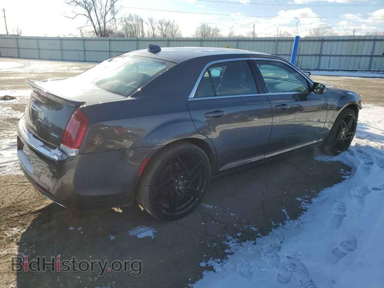2016 CHRYSLER 300 - VIN: 2C3CCARG6GH192853 - Фото 3