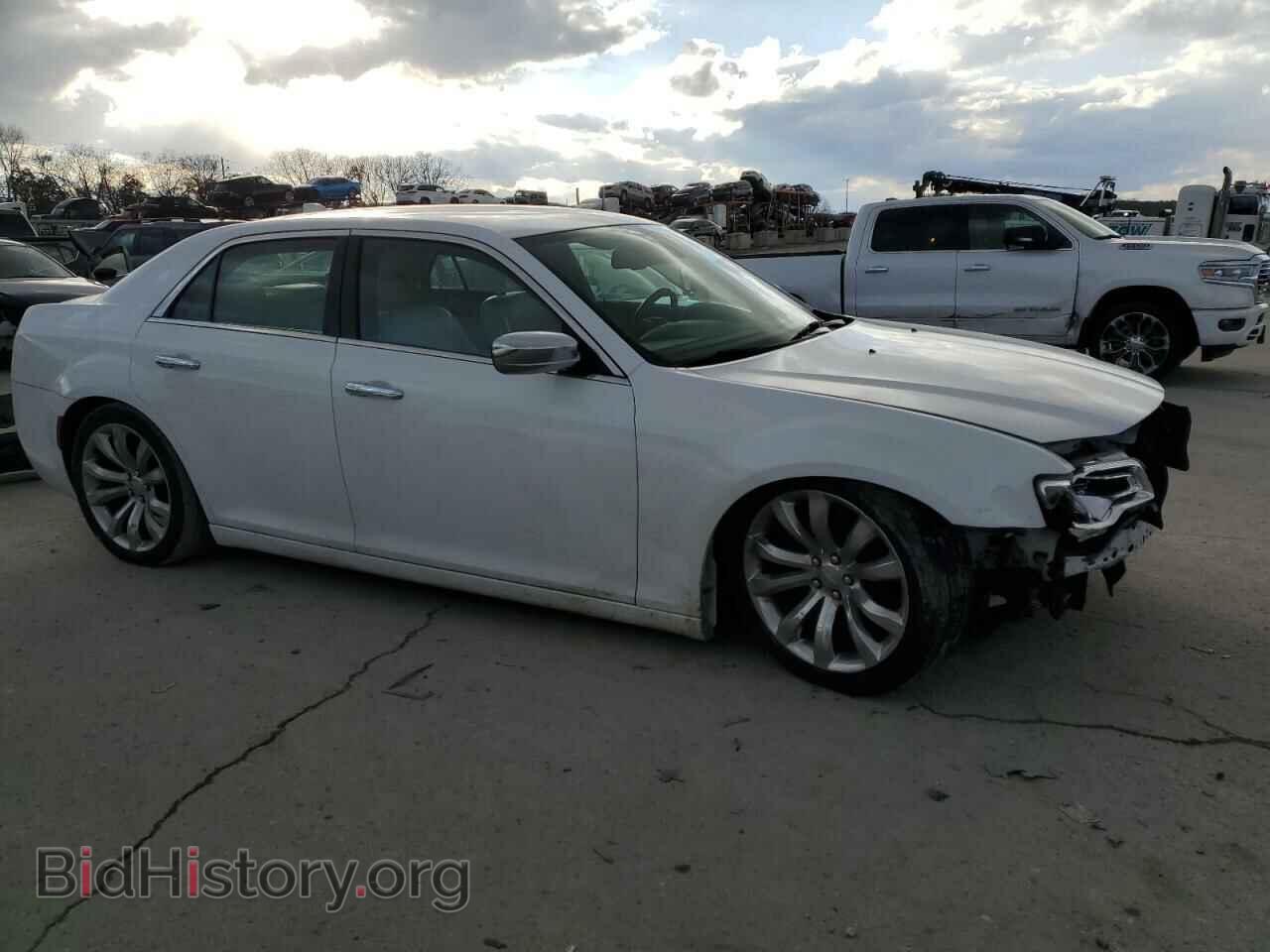 2018 CHRYSLER 300 - VIN: 2C3CCAEG7JH194043 - Фото 4