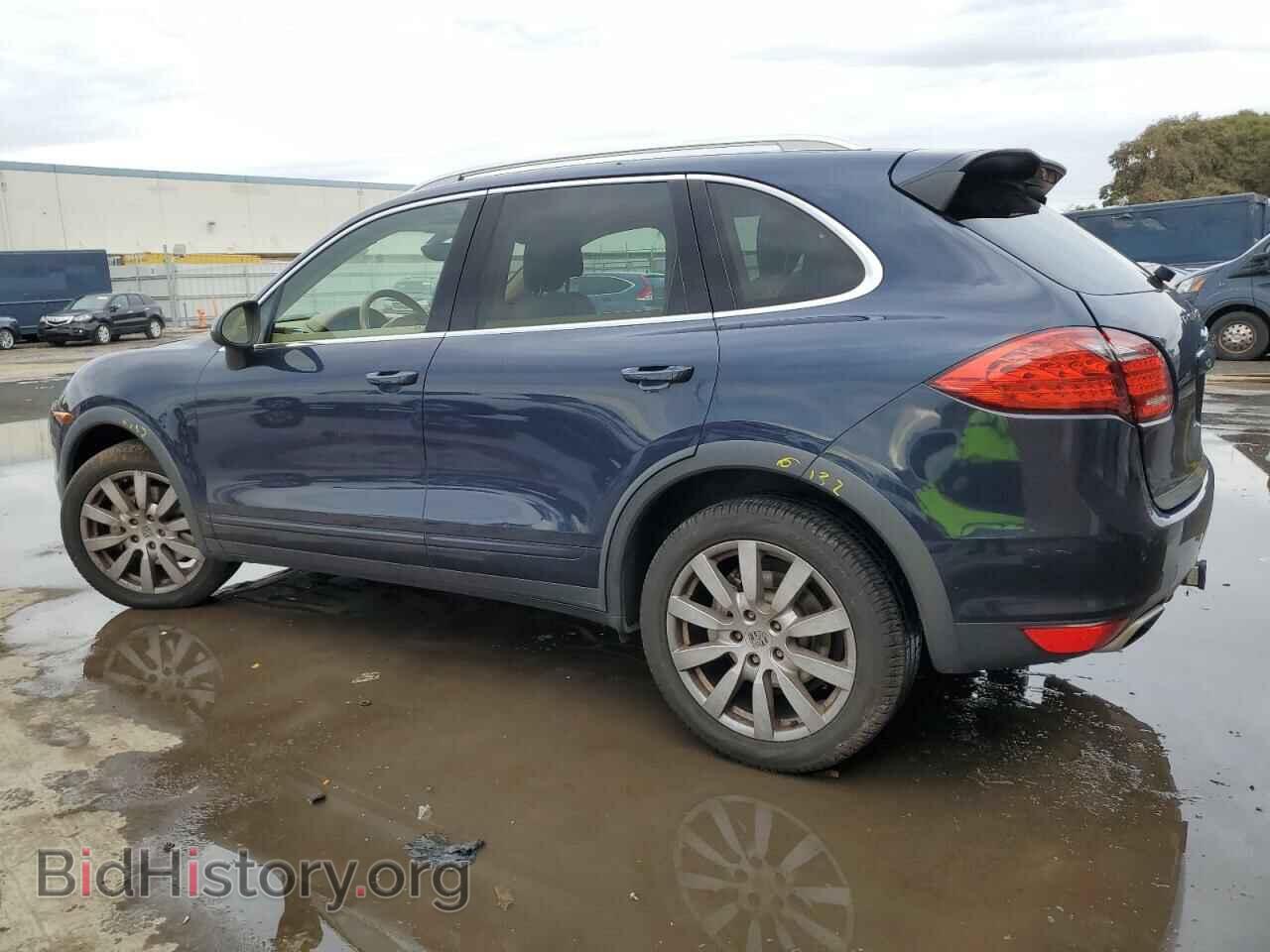 2011 PORSCHE CAYENNE - VIN: WP1AB2A28BLA44113 - Фото 2