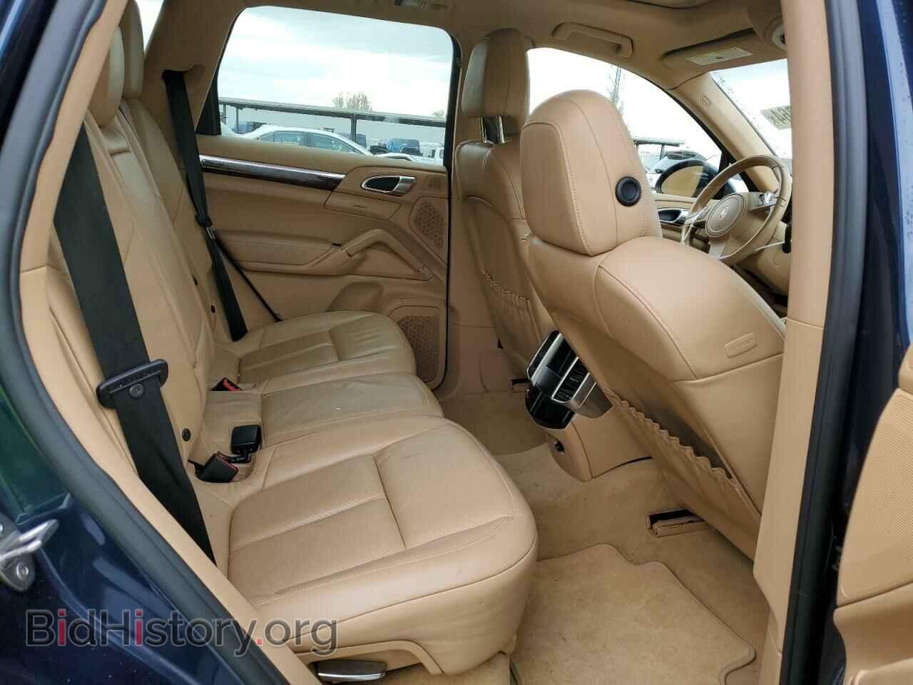2011 PORSCHE CAYENNE - VIN: WP1AB2A28BLA44113 - Фото 10