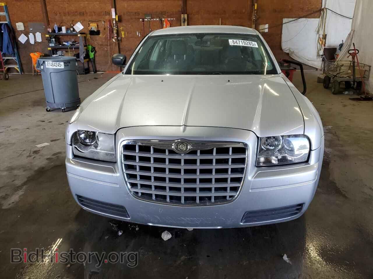 2005 CHRYSLER 300 - VIN: 2C3JA43RX5H556410 - Фото 5