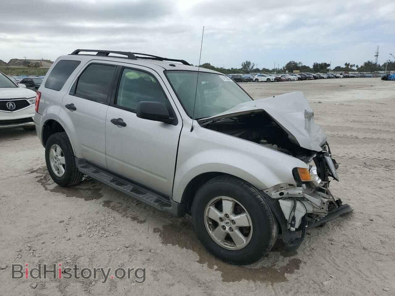 2010 FORD ESCAPE - VIN: 1FMCU0D77AKA42725 - Фото 4