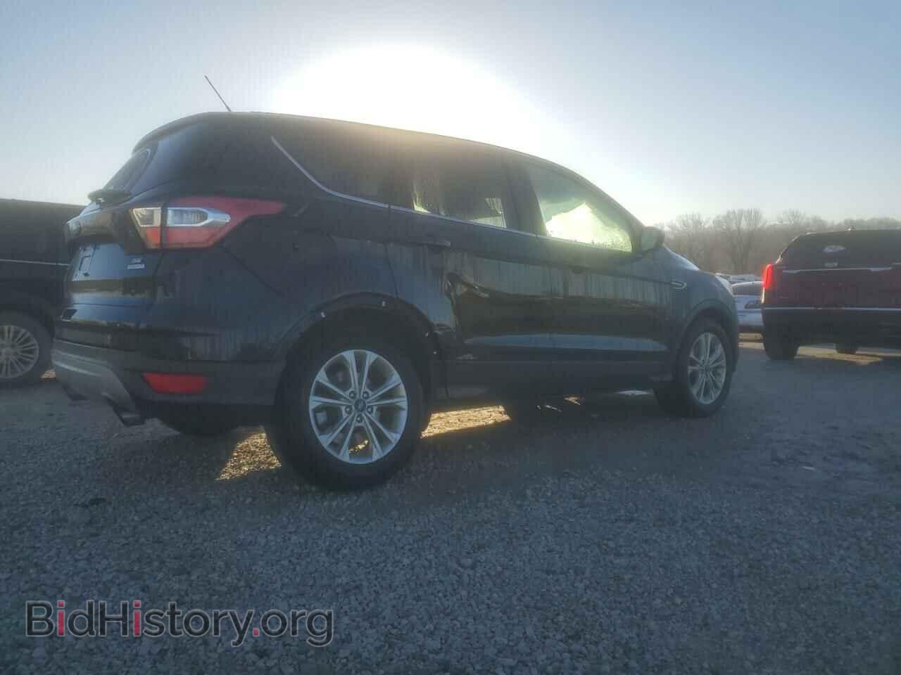 2017 FORD ESCAPE - VIN: 1FMCU0GD1HUB55523 - Фото 3