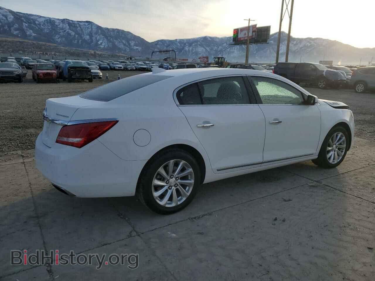 2016 BUICK LACROSSE - VIN: 1G4GB5G30GF123192 - Фото 3
