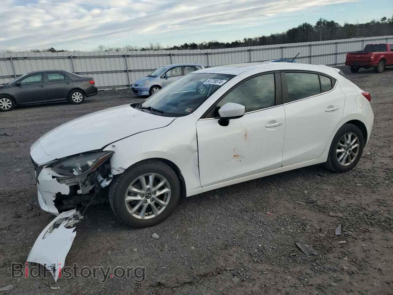 Фотография 3MZBM1L76GM273766 - MAZDA 3 2016