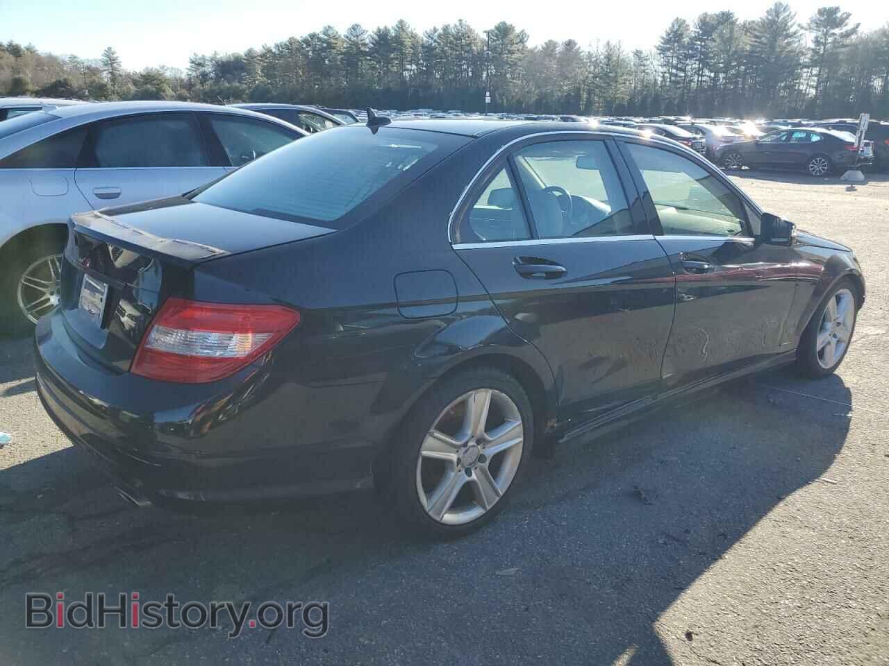 2011 MERCEDES-BENZ C-CLASS - VIN: WDDGF8BB1BF655221 - Фото 3