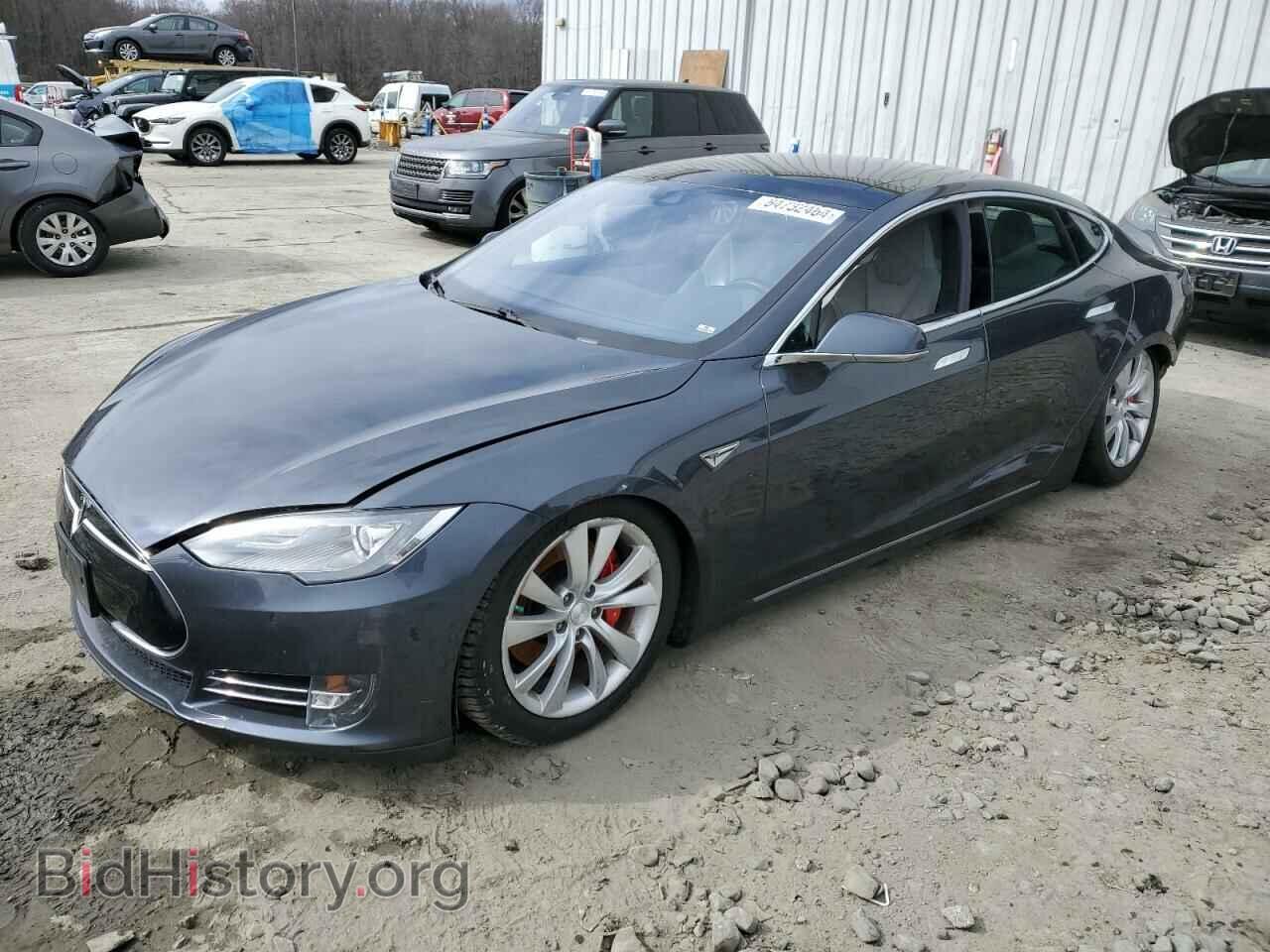 Фотография 5YJSA1H4XFF096717 - TESLA MODEL S 2015
