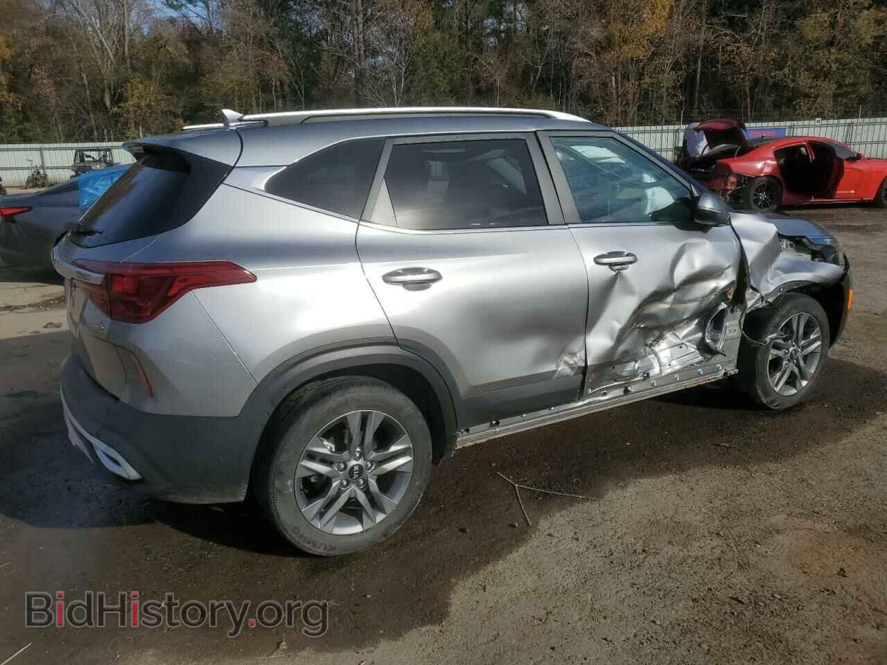 2021 KIA SELTOS - VIN: KNDEU2AA0M7189890 - Фото 3