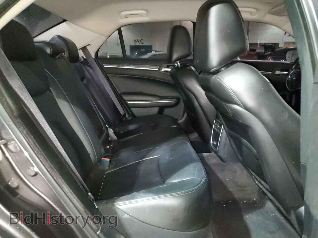 2017 CHRYSLER 300 - VIN: 2C3CCAAG2HH668108 - Фото 10