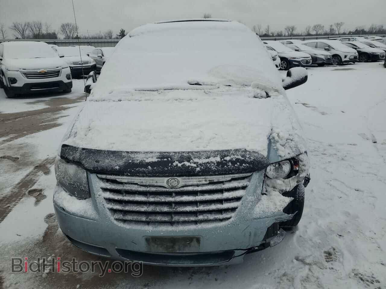 2006 CHRYSLER TOWN & C - VIN: 2A4GP54L96R821909 - Фото 5