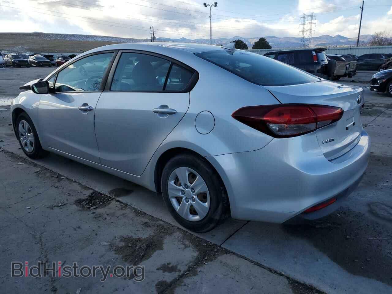 2017 KIA FORTE - VIN: 3KPFK4A76HE089471 - Фото 2