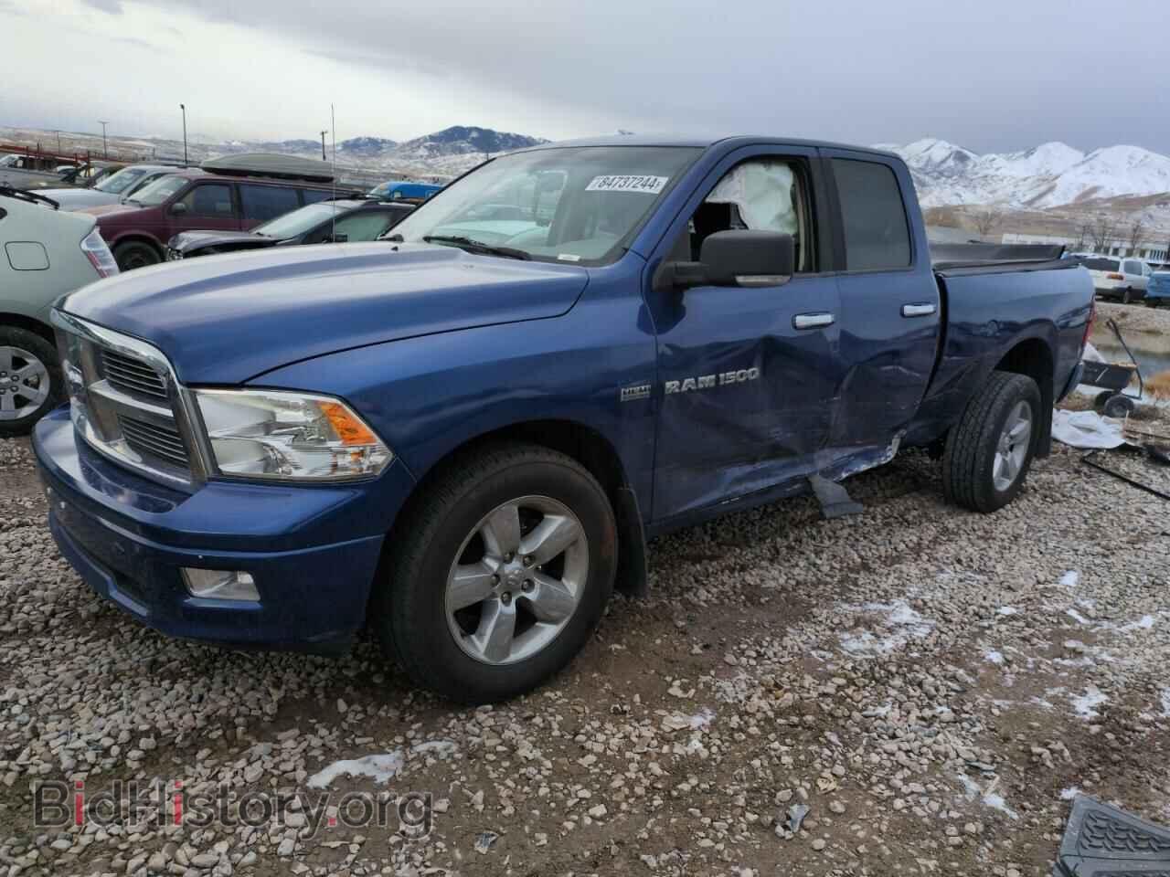 Photo 1D7RV1GT6BS620573 - DODGE All Models 2011