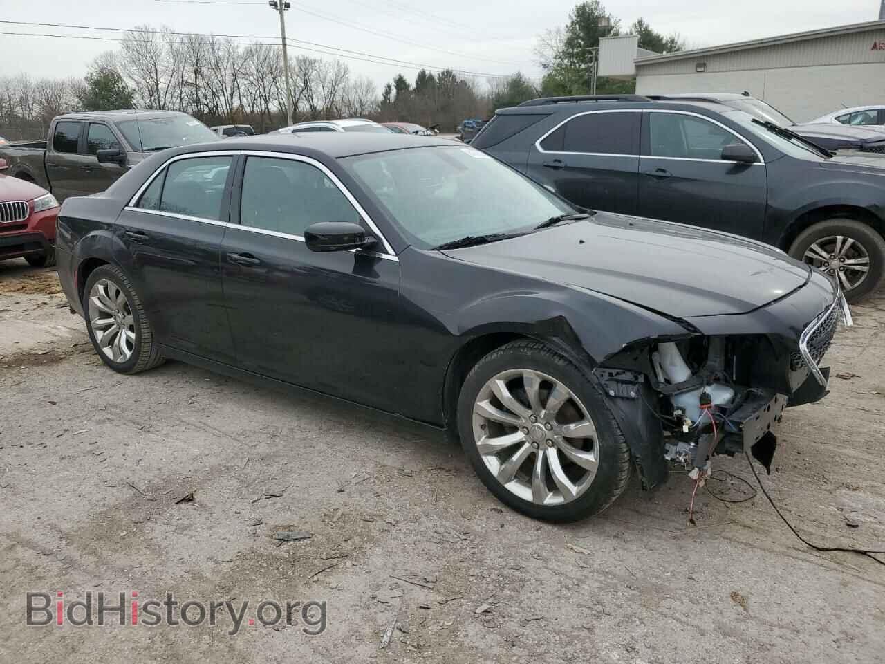 2017 CHRYSLER 300 - VIN: 2C3CCAAGXHH606715 - Фото 4