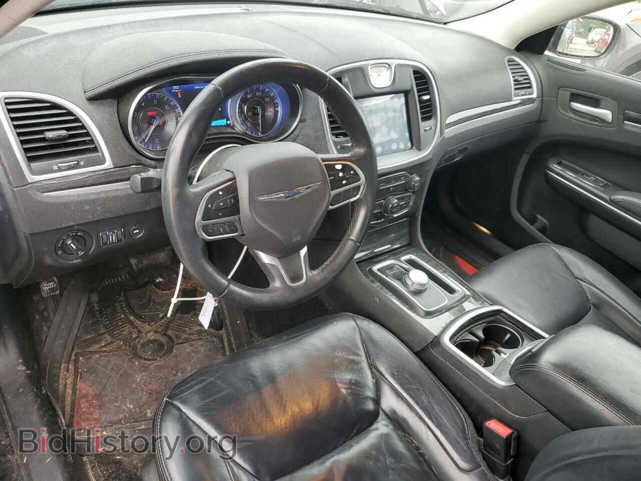 2017 CHRYSLER 300 - VIN: 2C3CCAAGXHH606715 - Фото 8