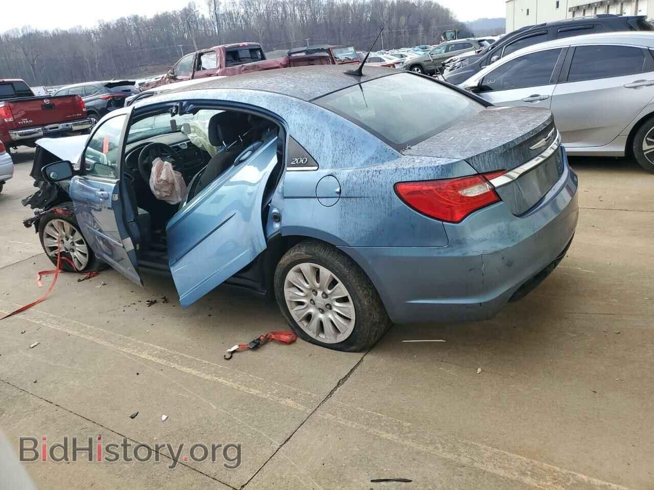 2011 CHRYSLER 200 - VIN: 1C3BC4FB0BN538451 - Фото 2