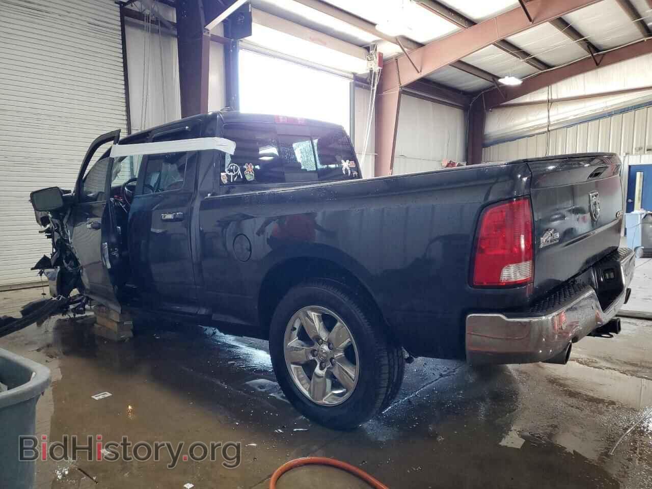 2018 RAM 1500 - VIN: 1C6RR7GT5JS276452 - Photo 2