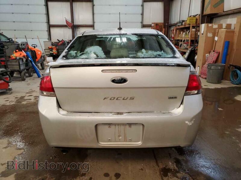 2010 Ford FOCUS (VIN 1FAHP3GN6AW235332) — photo 6 of 12