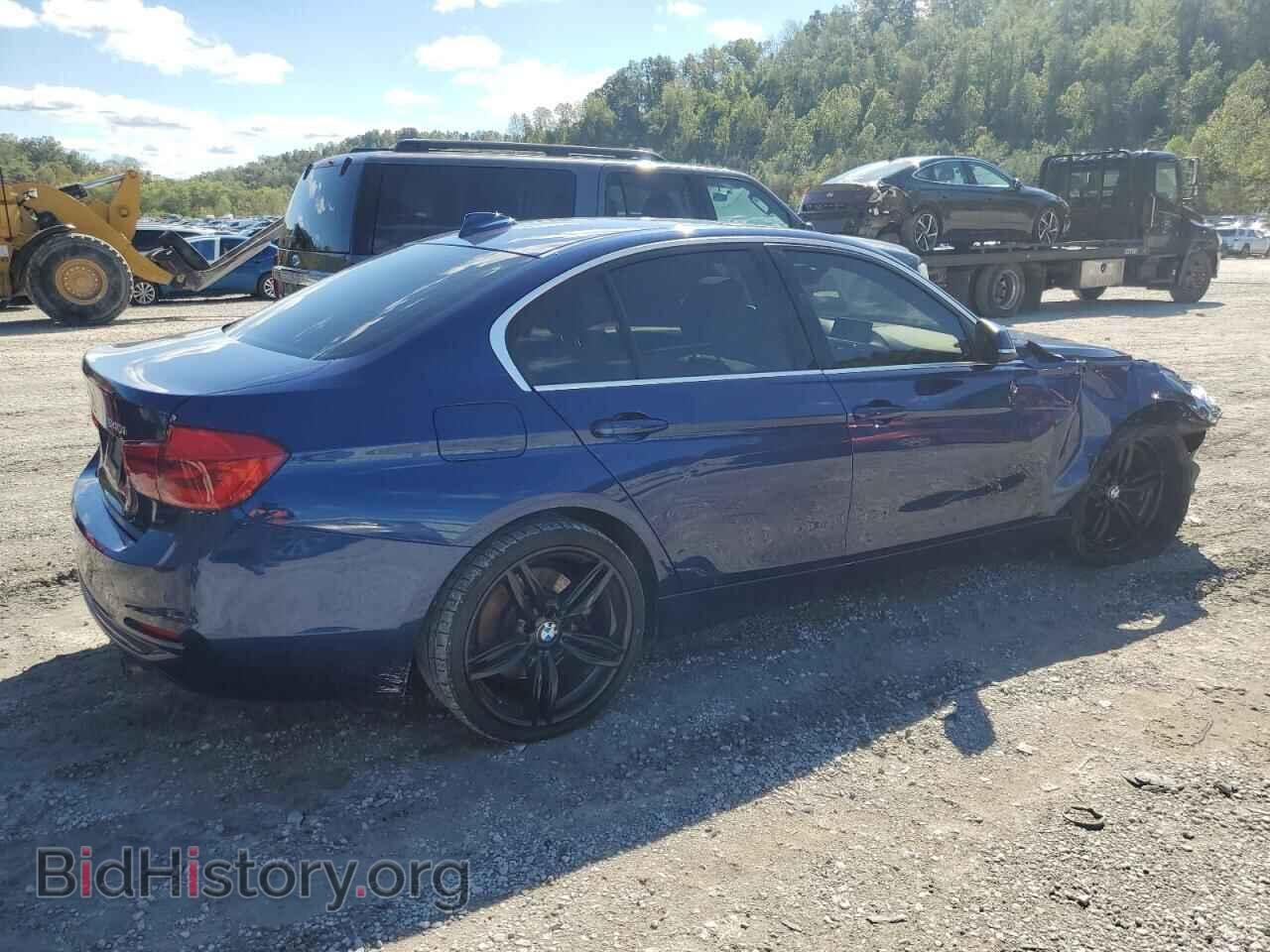 2017 BMW 3 SERIES - VIN: WBA8B7G33HNU37962 - Фото 3