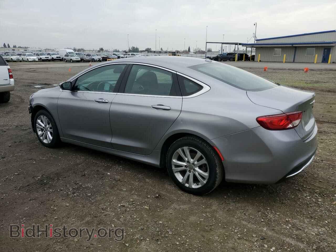 2015 CHRYSLER 200 - VIN: 1C3CCCAB3FN721841 - Photo 2